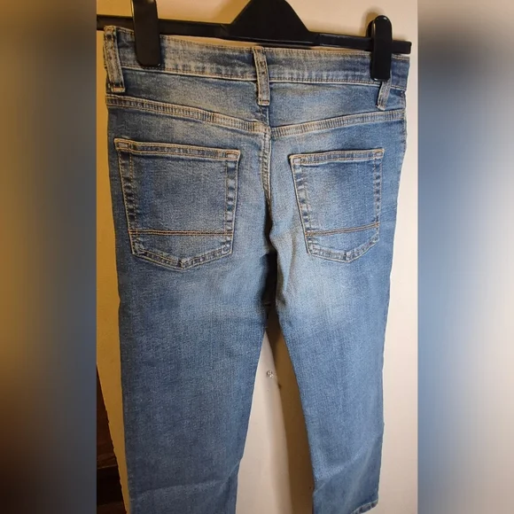 Cat & Jack Kids Blue Straight Leg Jeans-Size 8 - Picture 10 of 14